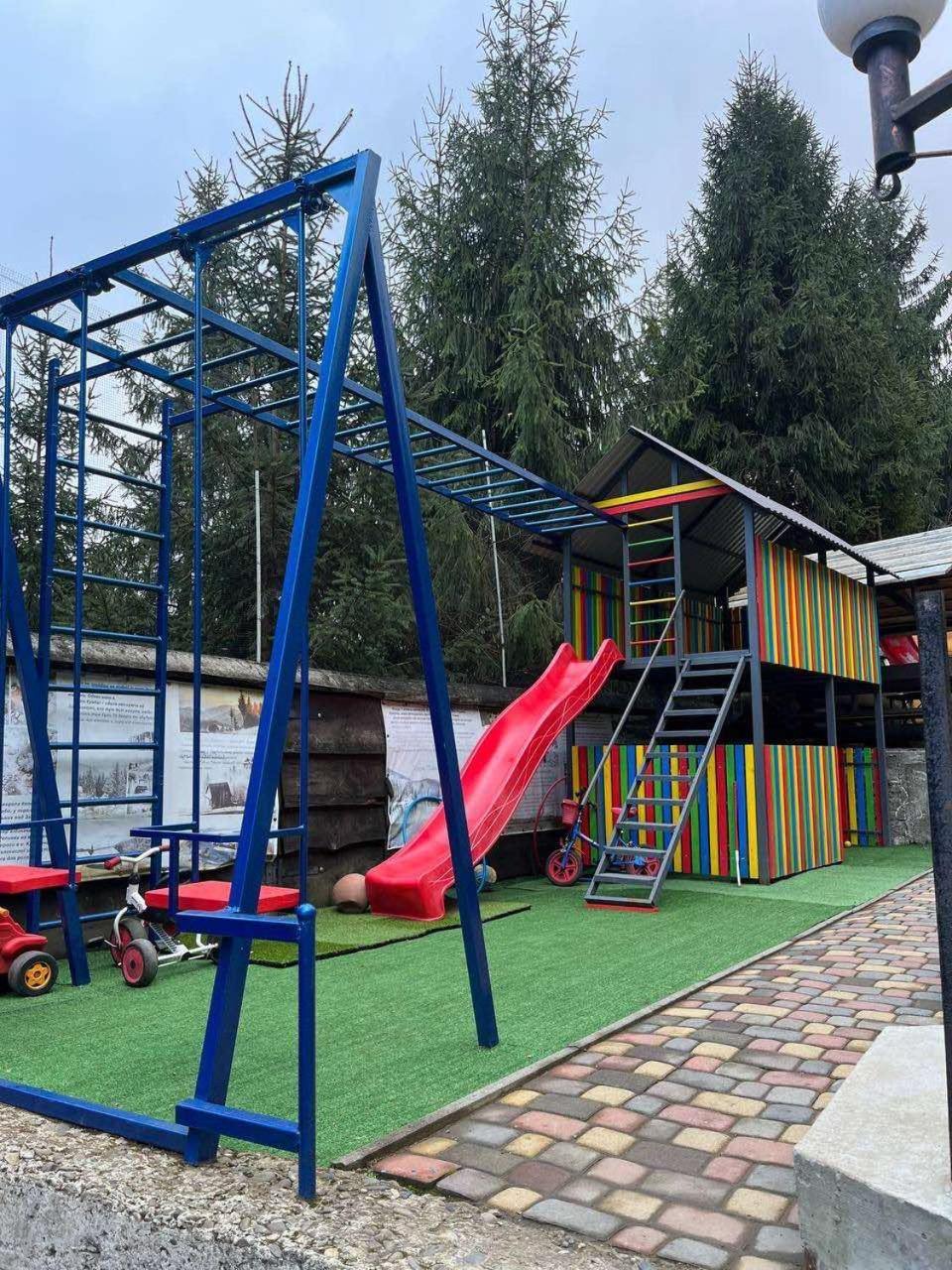 Садиба Бункер Чан Mizhhirya  Exterior photo